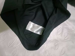 Urban Revivo Ruffle Collar T-shirt
