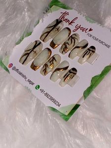 Marble Gold Press-On Nails