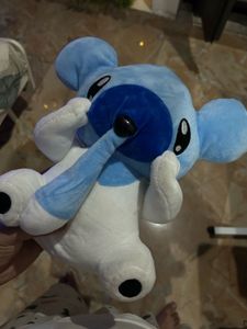 Pokemon Cubchoo Mid Plush