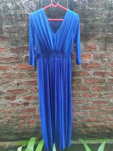 Beautiful Blue Flowy Dress👗