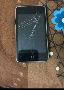 iPod Touch - Damaged Screen