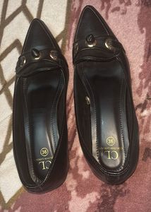 Black Carlton London Loafers