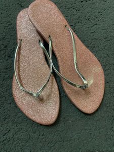 Shimmery Chappal