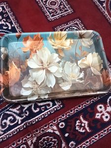 2 SERVING TRAYS
