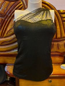 One Shoulder Top