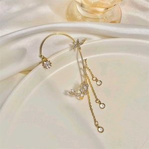 Celestial Ear Cuff ( Y2k )