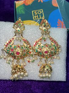 Elegant Gold Jhumka Earrings