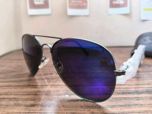 Ray-Ban Aviator Sunglasses With Og Leather Box