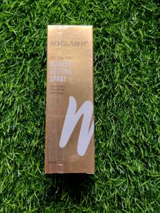 MyGlamm Setting Spray