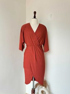 PrettyLittleThing Archer Tobacco Cape Midi Dress