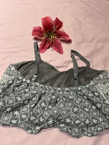 ONLY Grey Embroidered Crop Top❤️
