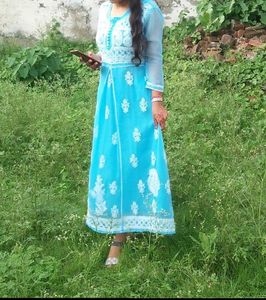 Lucknowi Chikankari Anarkali Kurti