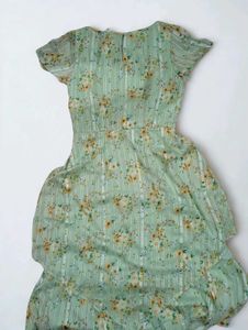 Latin Quarters Floral Green Dress