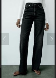 *Steal Deal* ZARA Black Straight Leg Jeans