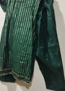 Elegant Green Striped Kurta Set