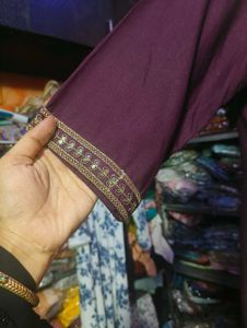 Elegant Purple Embroidered Kurta
