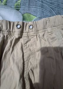 Khaki Cargo Pants With Gray Jean