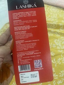 Lashika Sindoor Red - Vegan &amp; Long Lasting!