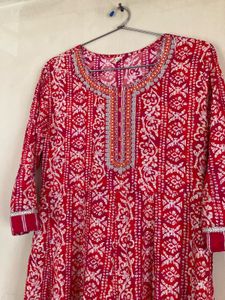 Red &amp; White Ethnic Kurti