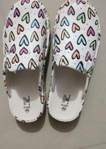 WOMEN PRINT SHOES
