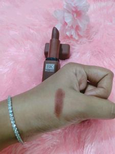 ✨ Bella Keen Matte Lipstick+ Free Water EyeLiner