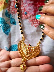 Ornate Gold & Black Beaded Necklace
