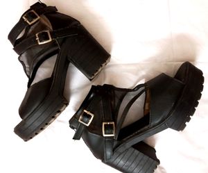 SSS Block Heels Black