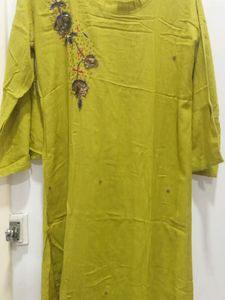 Mehendi Green Kurti