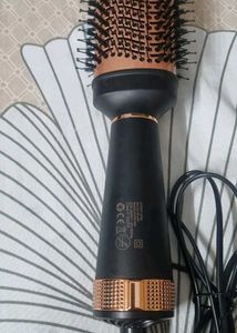 Urbanyog 2 In 1 Hair Straightner