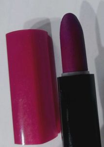 Huda Beauty Matte Lipstick