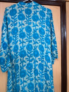 Elegant Floral Print Kurta - Blue