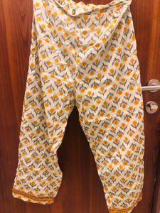Floral Print Kurta with pants