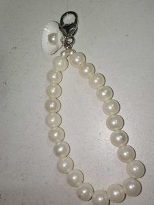 Pearl Charm keychain
