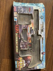 UZI Submachine Gun Toy - Battlefield Edition