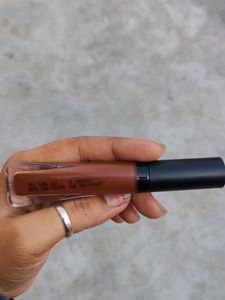 chocolate syrup lipstick number 15