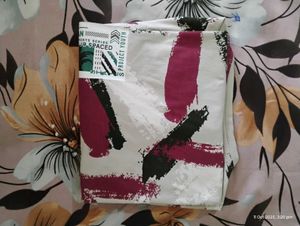 Twills 1995 Abstract Print T-Shirt – Trendy Casual
