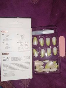 Green Ombre Press-On Nails