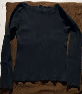 Black Long Sleeve Top