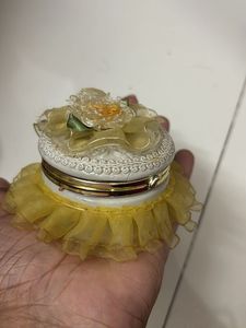 decorative ceremic box