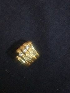 Too Shiny Spiral Finger Golden Ring