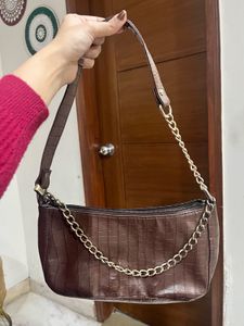 Coffee brown Stylish Chained Bag🤎
