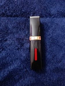 Manish Malhotra Lipstick