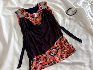 🎉Sale🎉!! (🎉Freebies Included 🎉)Party Wear Top