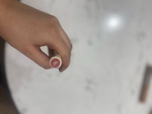 SheGlam Pout- perfect shine lip plumper - Peechy