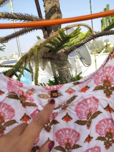 Floral Print Crop Top