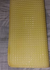 Wallet In Off White Colour