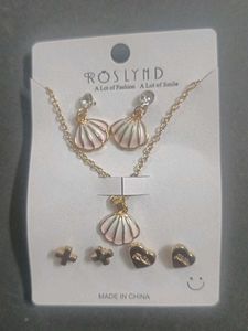 Roslynd Necklace &amp; Earring Set