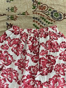 Short Skirt For Ladies / Girls