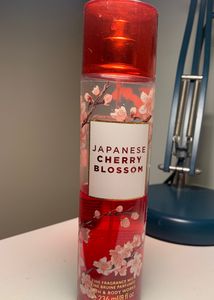 Bath And Body Works - Japanese Cherry Blossom Mist