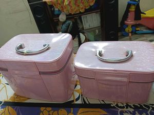 Makeup Box or vanity